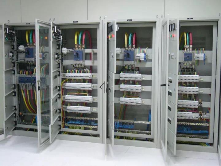 綠色電箱有沒(méi)有銅板【千亞電氣】